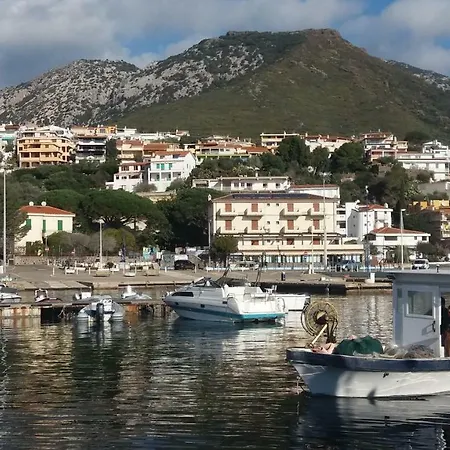 Apartman Sa Dommo De Mammai